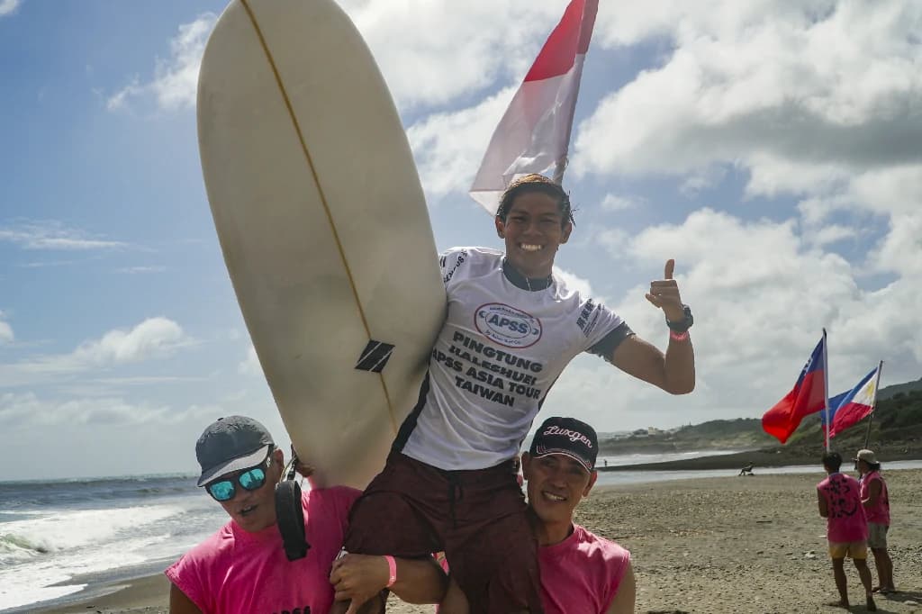 Indonesian Sibling Duo Dhany Widianto and Dhea Natasya Earn Longboard Division Victories at 2025 Pingtung Jialeshuei International Surfing Competition in Taiwan
